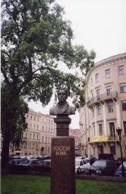 Памятник К.И.Росси на Манежной площади