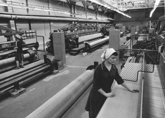 Nevsky Manufactura factory. The synthetic fibre production shop.