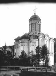 Церковь "Спас-на-водах" на Английской набережной. Фото К. К. Буллы. 1911.