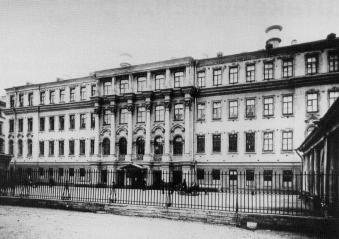 Building of Peterschule. Photo, early 20th century