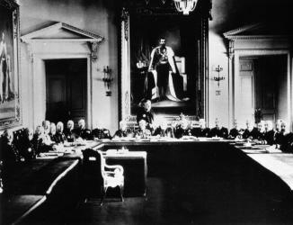 Senate Meeting. Photo, 1908.