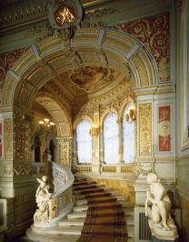 Vladimirsky Palace. The front staircase.