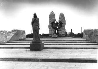 Памятник воинам-интернационалистам в Афганистане. 1998. Скульптор Н.А. Гордиевский