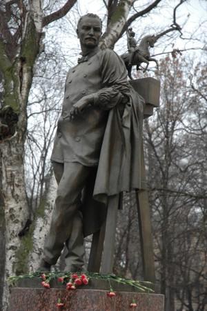 Памятник П. К. Клодту. Фото с сайта http://www.mr-spb.ru/