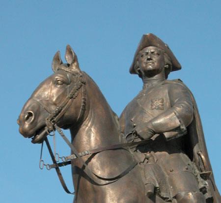 Памятник Петру I в Стрельне. Фото П. Соболева с сайта http://www.enlight.ru/