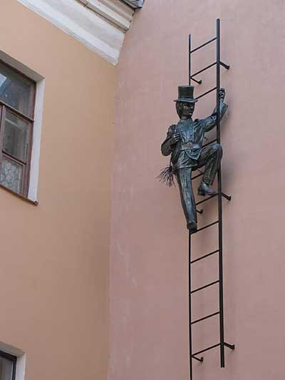Памятник трубочисту. Фото И. Сотниковой с сайта http://thimble.h11.ru/