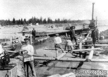 The constructing of the Tsarskoye Selo water supply system.