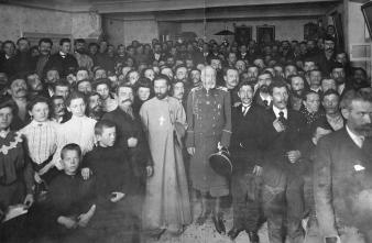 The Priest G. А. Gapon and the Mayor A. I. Fullon among Members of the Council of Russian Plant and Manufacture Workers of St.Petersburg. Photo, 1904.