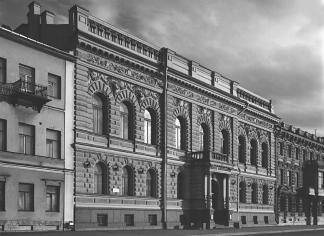 Palace of Weddings (28 Angliiskaya Embankment).