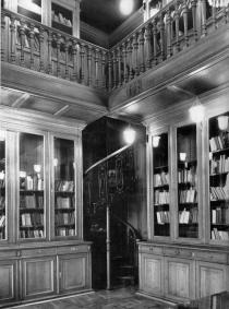 V.V.Mayakovsky Library. The interior.
