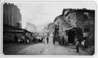 Двор на Выборгской стороне. Фото 1900-х