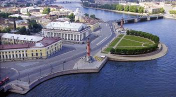 Биржевая площадь.